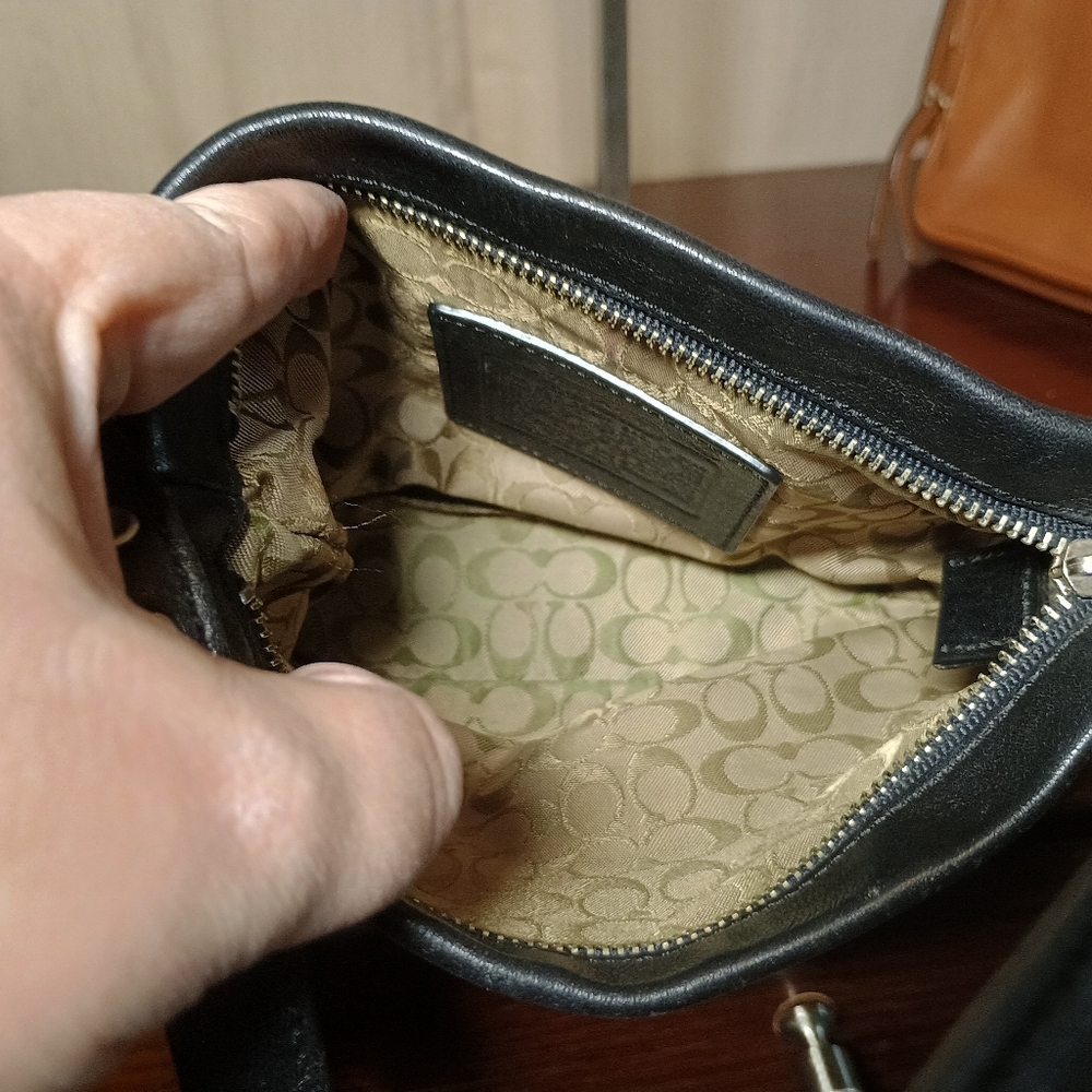 Coach Vintage Mini Bag - Picture 3 of 5